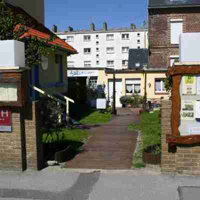 Logis Hôtel & Restaurant "Au Gré du Vent" Hotel Exterior