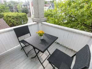 Prime Walk Location - 2Br with King Bed - Byward Market!