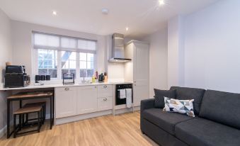 The Hollows - Sleek and Stylish 1Bed Near Central Nottingham