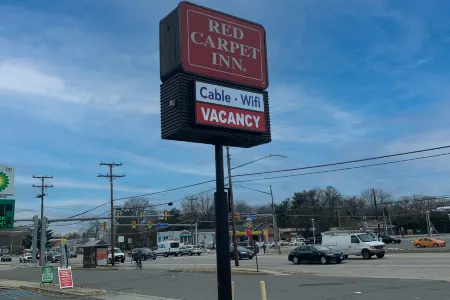 Red Carpet Inn Alexandria