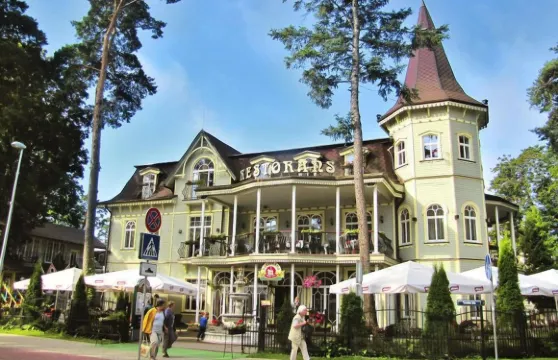 佩嘎薩必爾斯温泉酒店