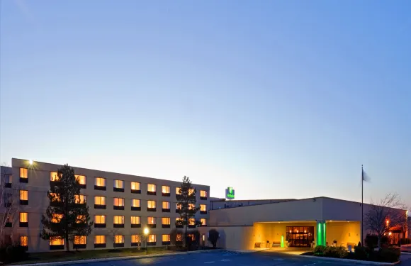 費城南斯韋茲伯勒假日酒店