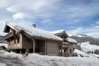 Mammoth Lodge by Alpine Residences