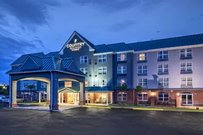 Spark by Hilton Woodbridge Hotels in Neabsco