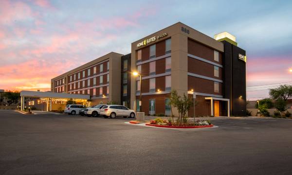 Home2 Suites by Hilton Phoenix Airport North