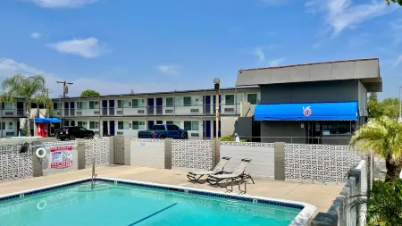 Motel 6 Pico Rivera, CA - Los Angeles Отели в г. Пико Ривера