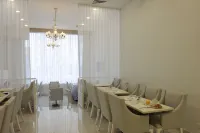 基里亞德威望佩皮尼揚中央蒙飯店 - 早餐