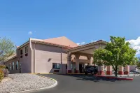 Quality Inn & Suites Albuquerque North near Balloon Fiesta Park Hotels in Rio Rancho