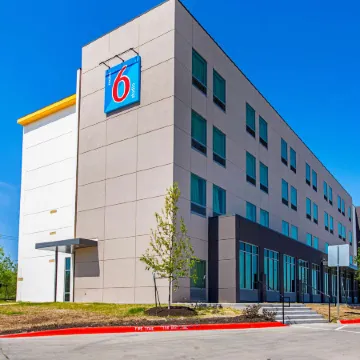 Motel 6 Austin, TX - Airport