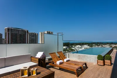 Vogue Square Fashion Hotel by Lenny Niemeyer Hotels near Assembléia de Deus Vitória em Cristo