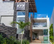 크리스탈 포우사다 Quinta Praia 주변 호텔