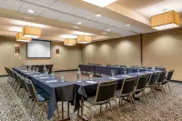 Wyndham Noblesville Hotels in Noblesville