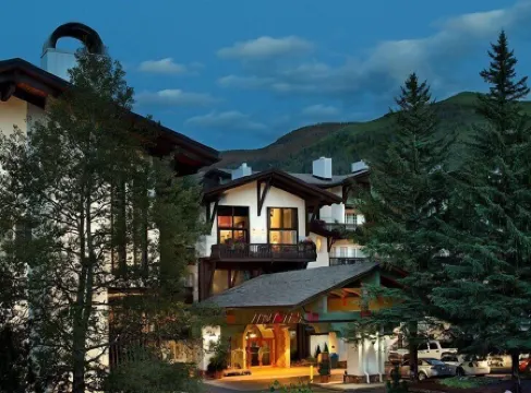 Rustic Mountain View 2Bedroom Condo- Lodge at Vail