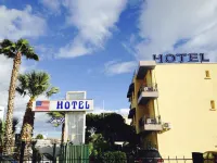 Amerique Hotel Palavas - Piscine & Parking - Plage