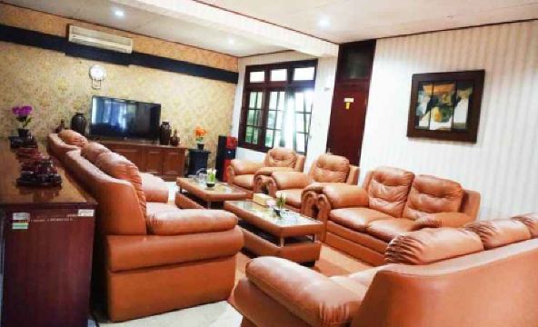 Cakra Residence Syariah Hotel - Housity