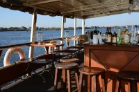 Cresta Sprayview Hotel Hotel di Victoria Falls
