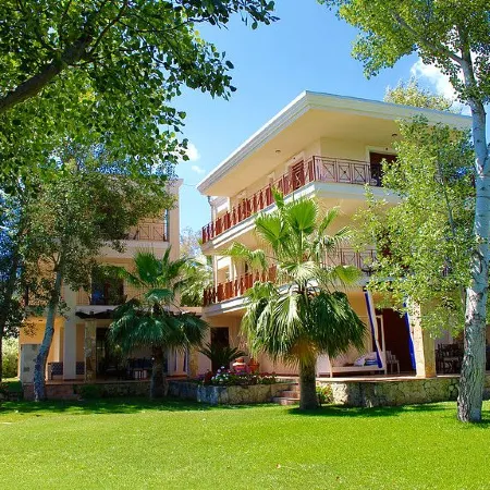 W Villas Halkidiki