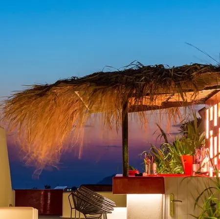 Art Hotel Santorini