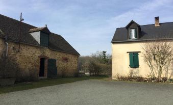Chambres Dans le gîte "Rêves de Gamins", Proche du pôle Européen et du Circuit des 24h