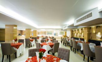 모모 인 파크 & 리조트