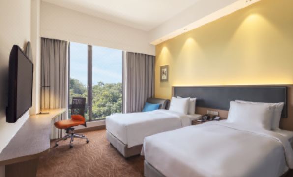 Holiday Inn Express KOTA KINABALU CITY CENTRE by IHG