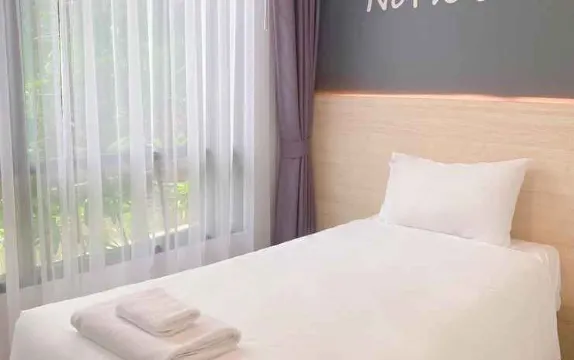 ห้องพรีเมียร์ดีลักซ์