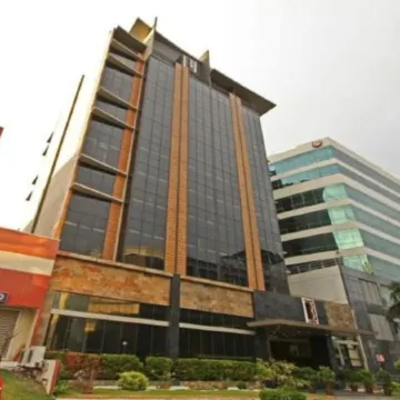 B Hotel Alabang