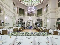 Grand Hotel Отели рядом с достопримечательностью «Центр города»