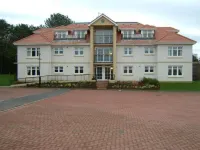 Turnberry Apartments Hotels in Girvan