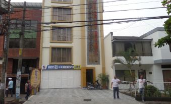 Aparta Hotel Plaza Real Norte