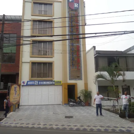 Aparta Hotel Plaza Real Norte