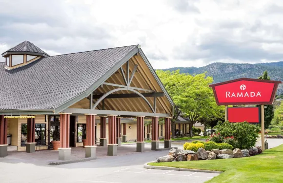 巴爾科莫, 華美達酒店