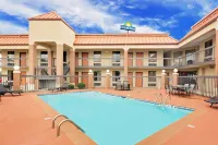 Days Inn by Wyndham Columbus Hotels in Columbus