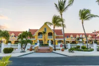 Amsterdam Manor Beach Resort Hoteles cerca de Aruba Oasis Eagle Beach Ocean Front