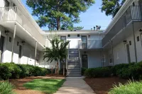 B2ba Quiet Condo Perfect for Business Professionals Hotels in Fulton County