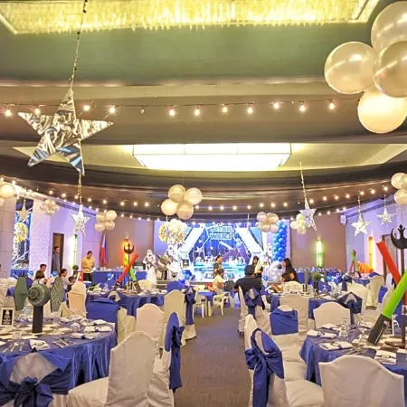 Circle Inn Hotel and Suites Bacolod