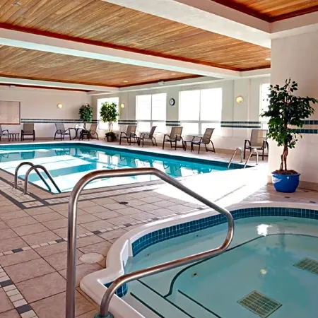 Country Inn & Suites by Radisson, Calgary-Northeast