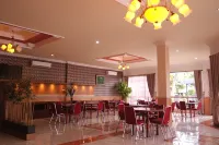 Edotel Klaten Hotels in Klaten