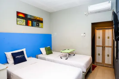 Urbanview Hotel Syariah Prambanan by RedDoorz Hotels near Sojiwan Temple