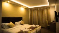 Cosmopolitan Hotel Indore