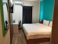 Halogen Hotel Merauke Hotels in Seringgu Jaya