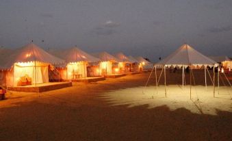 Hotel Akashdeep - Located City Centre