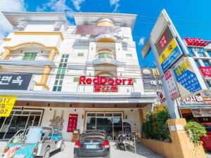 Hotel Vanna Angeles City Pampanga by RedDoorz