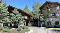 Holiday Inn Express & Suites Park City Hotel a Summit Park