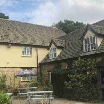 The Old Pheasant Hotel & Restaurant Hotel Exterior