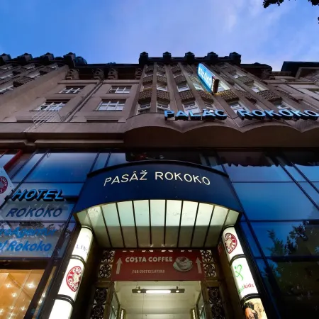 EA Hotel Rokoko Отели рядом с достопримечательностью «Прага — центр города»