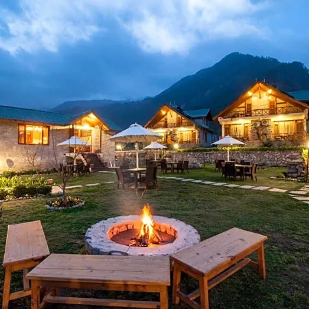 Larisa Resort Manali