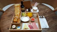 Palacio Carvajal Girón - breakfast