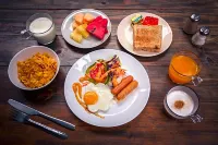 Pinthong Aonang Villa