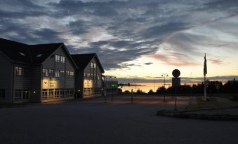 Aalesund Airport Hotel - Housity